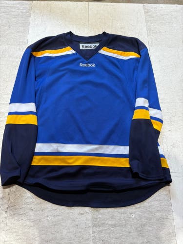Blue Large Men's Reebok Jersey (Used)
