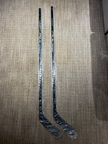 Bauer Pulse Left Hand Hockey Stick P28M 
65 Flex Senior Pro Stock (New) er Pulse Left Hand