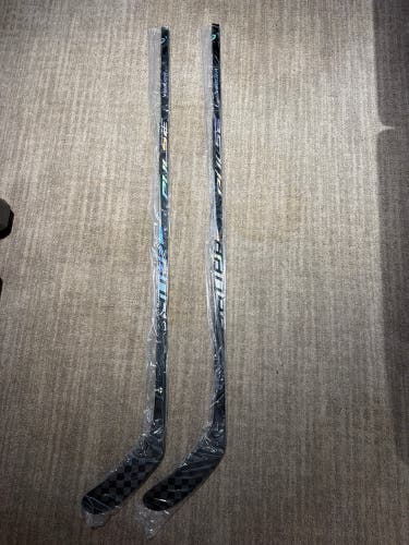 Bauer Pulse Left Hand Hockey Stick P28M 
65 Flex Senior Pro Stock (New) er Pulse Left Hand