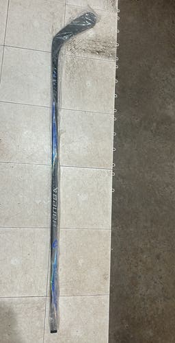 Intermediate Custom Blue Bauer Vapor Flylite Right Handed Hockey Stick P92 55 Flex (Brand New)