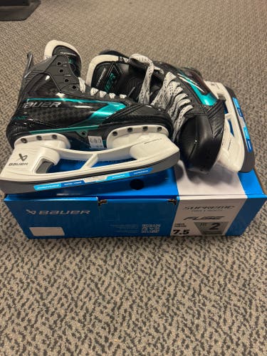 Bauer Supreme Fuse Hockey Skates 7.5 (New) Fit 2