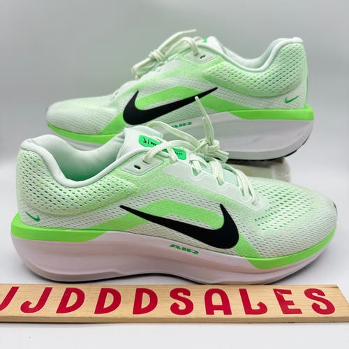 Nike Air Winflo 11 Running Walking Shoes FJ9509-302 Barely Green Men’s Sz 12

New Without Box