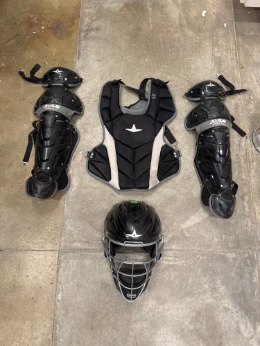 Black All-Star S7 Elite Series Medium(Pro Lvl Gear) USED (Great Deal) (FREE SHIPPING)
