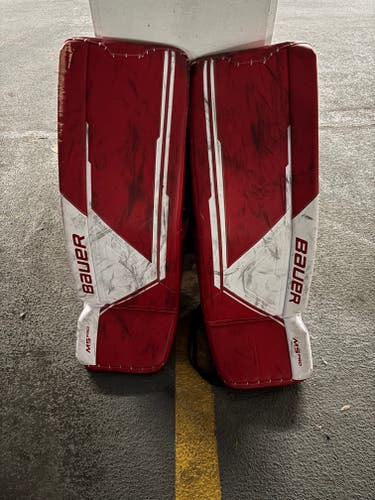 Large 2023 Bauer Supreme M5 Pro Goalie Leg Pads (Used)