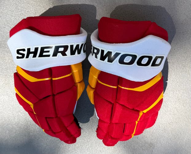 Calgary Flames colorway Sher-Wood Rekker Morph 1 Gloves 13" Pro Stock (Used)