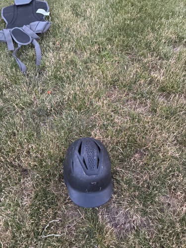 Medium/Large EvoShield XVT Batting Helmet (Used)