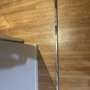 Senior Bauer Vapor Hyperlite 2 Left Hand Hockey Stick P90TM 77 Flex (Used)