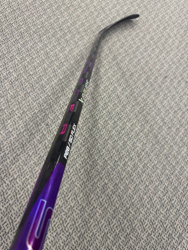 Junior Purple Bauer Nexus Tracer Left Hand Hockey Stick P28 50 Flex (New)