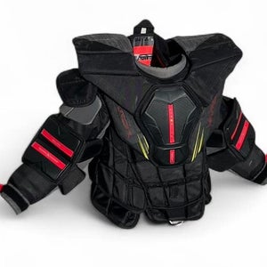 XS Bauer Vapor Hyperlite 2 Goalie Chest Protector (Used)