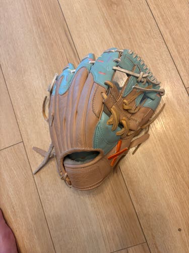 Infield Baseball Glove 11.75"