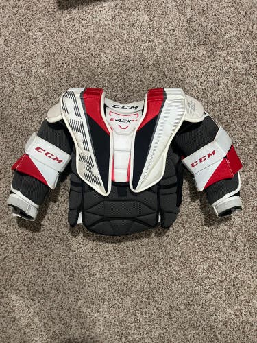 Large/Extra Large CCM EFlex 5.5 Goalie Chest Protector (Used)