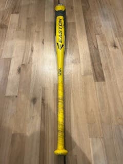 Easton Beast X Alloy Bat (-8) 22 oz 30" (Used)