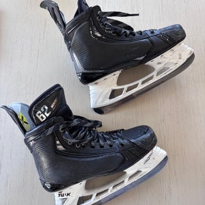 Brandon Montour Bauer Vapor Hyperlite 2 Skates Pro Stock Seattle Kraken