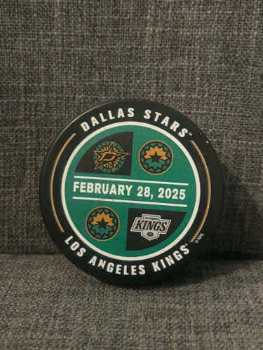 Dallas Stars vs Los Angeles Kings February 28, 2025 Hispanic Heritage Night Puck