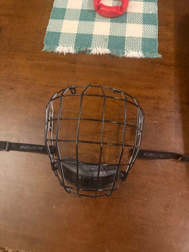 Used Bauer Profile lll Cage