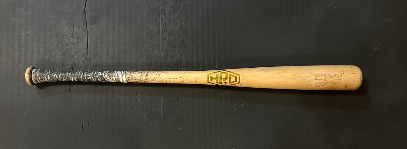 BBCOR Certified Bat (-3) 30 oz 33" (Used)