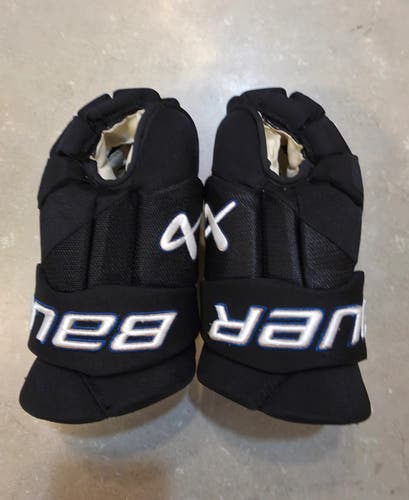 Washington Capitals Bauer Hyperlite Gloves 14" (Used)