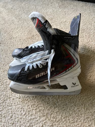 Bauer Vapor Fly40 Hockey Skates 8 (Used)