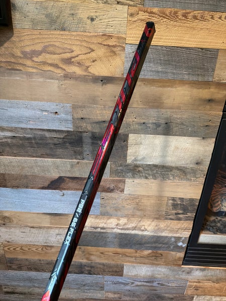 Intermediate Bauer Pulse Right Handed Hockey Stick P92 65 Flex (New)