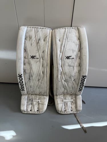 34+2" Reebok XLT 28 Goalie Leg Pads