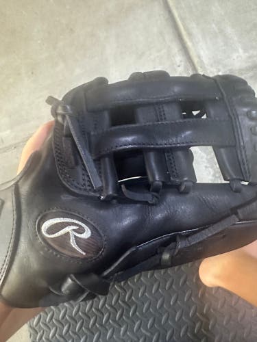 Rawlings Gamer Series RH Utility Glove /Infield and Outfield Baseball Glove 12" (Used)