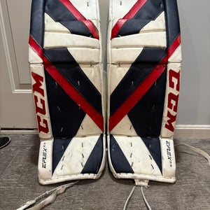 34" 2023 CCM Extreme Flex 5.5 Goalie Leg Pads (Used)