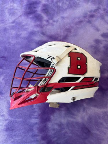 White Adult Cascade R Helmet (Used)