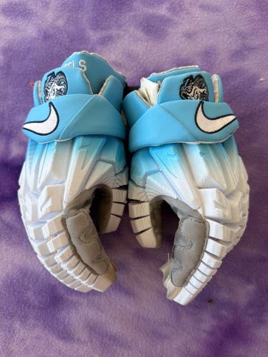 UNC Nike Vapor Elite Gloves - White to Carolina Blue Fade