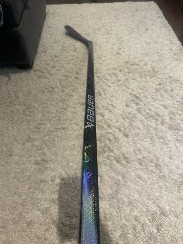 Senior Bauer Vapor Flylite Left Hand Hockey Stick P90TM 77 Flex Pro Stock (New)