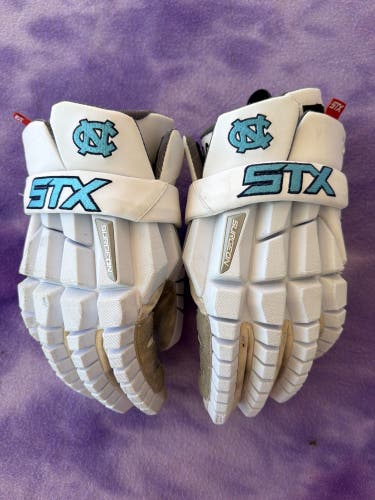UNC STX Razor Gloves - White w/ Blue Lettering
