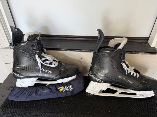 Black 2024 Bauer Supreme Shadow Hockey Skates 11.5 (Used)