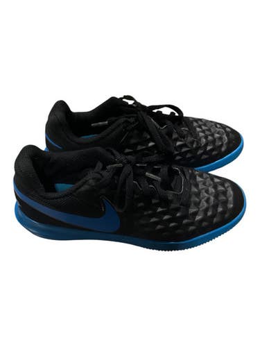 Used Nike Soccer Indoor Shoes Black Youth 13.5 11847-s000036490