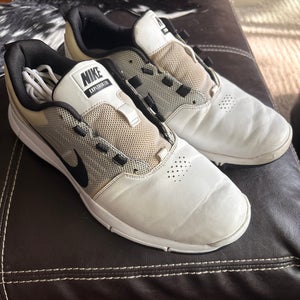 Men's Size M 10.0 (W 11.0) Nike Golf Shoes (Used)