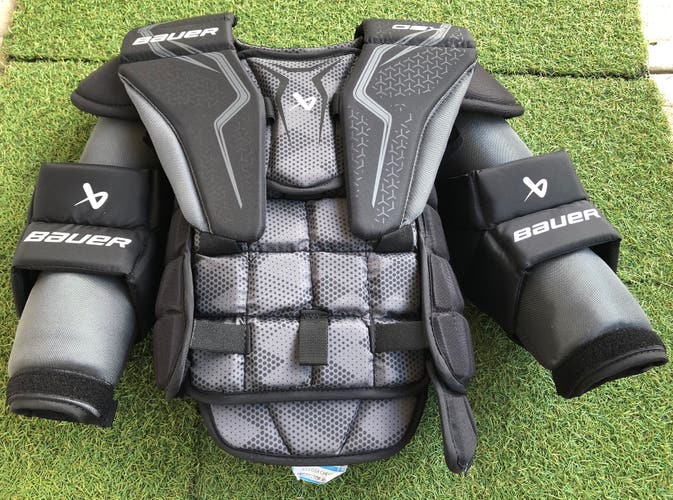 Junior Large/Extra Large Bauer GSX S23 Goalie Chest Protector (Used)