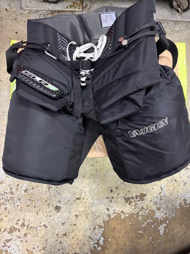 Senior Small 2024 Vaughn SLR4 Pro Carbon Hockey Goalie Pants Pro Stock (Used)