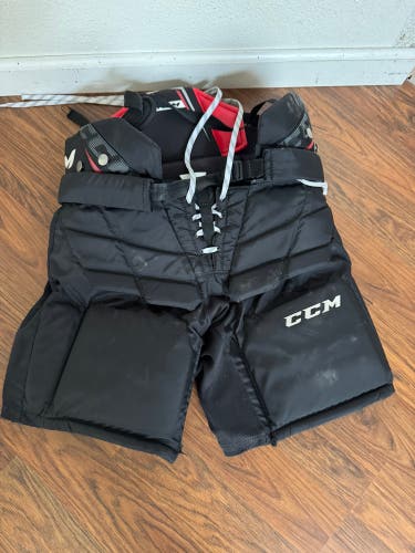 Black Junior Large CCM 1.5 Hockey Goalie Pants (Used)