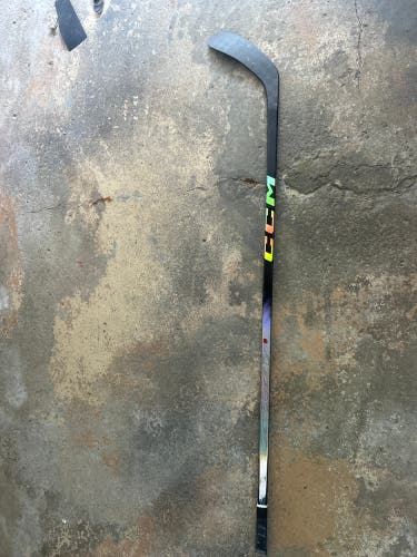 Intermediate CCM JetSpeed FT8 Right Handed Hockey Stick P28 55 Flex (Used)