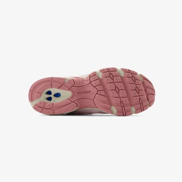 New Balance 740v2 U740PP2 Sneakers Men display picture 3