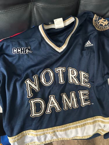 8 JERSEY BUNDLE AND CREWNECK