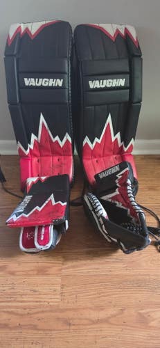 Vaughn Velocity Regular Goalie Full Set 26+2" (Used)