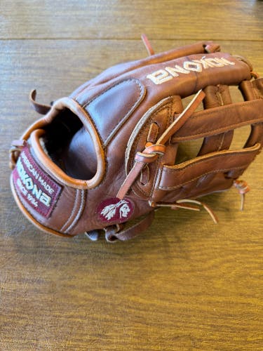 Nokona Walnut RH Baseball Glove 11.75" (Used)