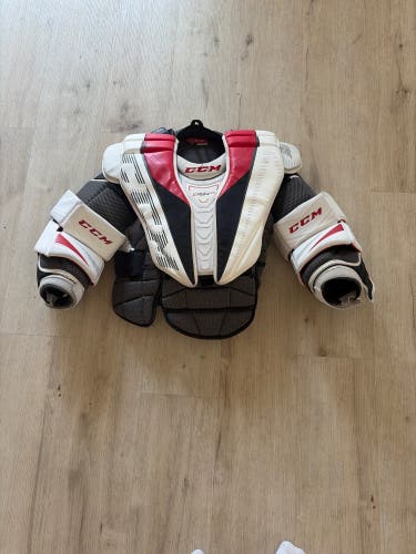 Small CCM EFlex 5.9 Goalie Chest Protector (Used)