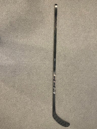 Intermediate CCM JetSpeed FT7 Pro Right Handed Hockey Stick P29 55 Flex (Used)