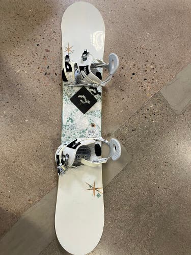 Ride Vista Series Snowboard With Bindings 145 cm (Used)