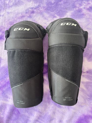 Senior CCM Referee Shin Pads 15" (Used)