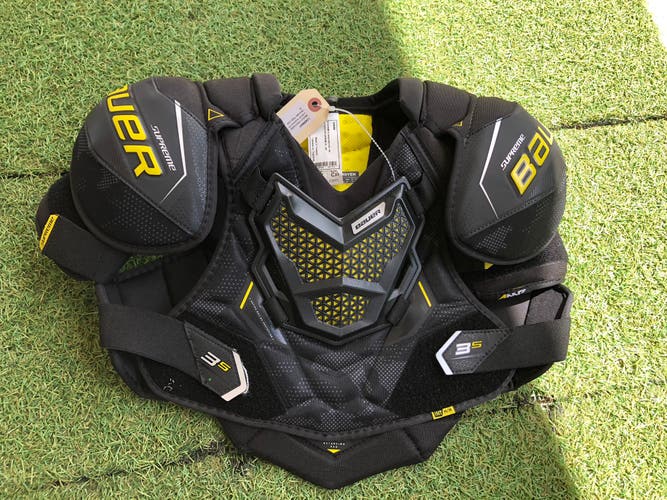 Intermediate Medium Bauer Supreme 3S Shoulder Pads (Used)