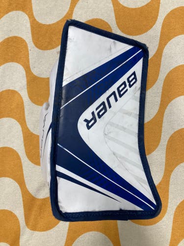 Blue Junior Bauer Vapor X700 Goalie Gloves & Blockers Regular (Used)