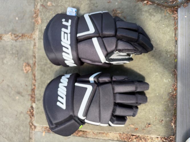 Winnwell AMP500 Gloves 14" (Used)