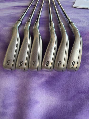 Men's Callaway Callaway X Hot N14 Iron Set Right Handed (Used)Edit