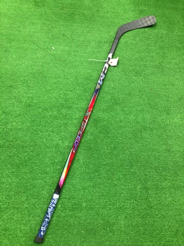 Junior CCM JetSpeed FT7 Hockey Stick Right Handed P29 50 Flex (Used)